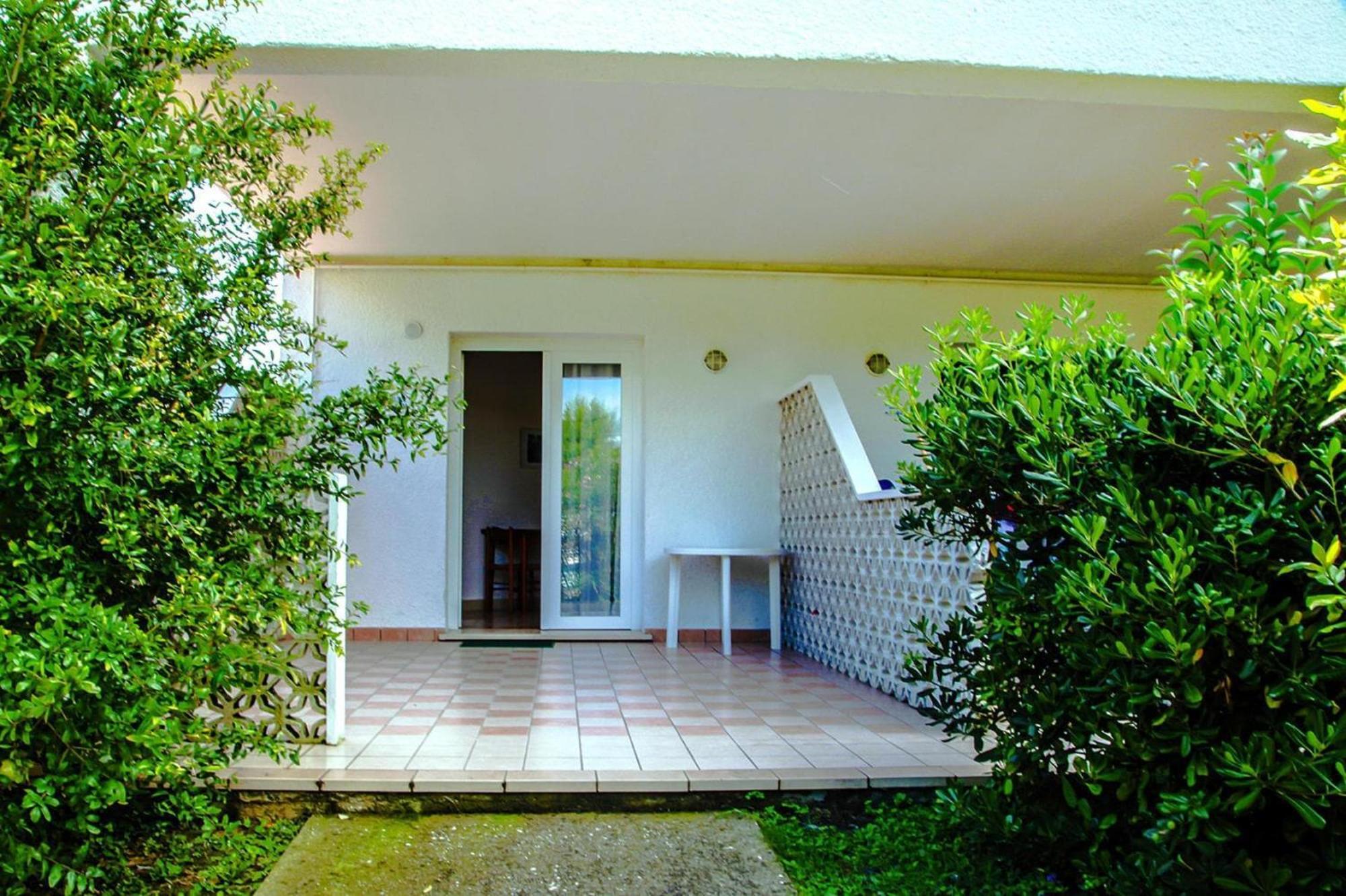 Willa Bungalow In Caorle With Garden Furniture Duna Verde Zewnętrze zdjęcie
