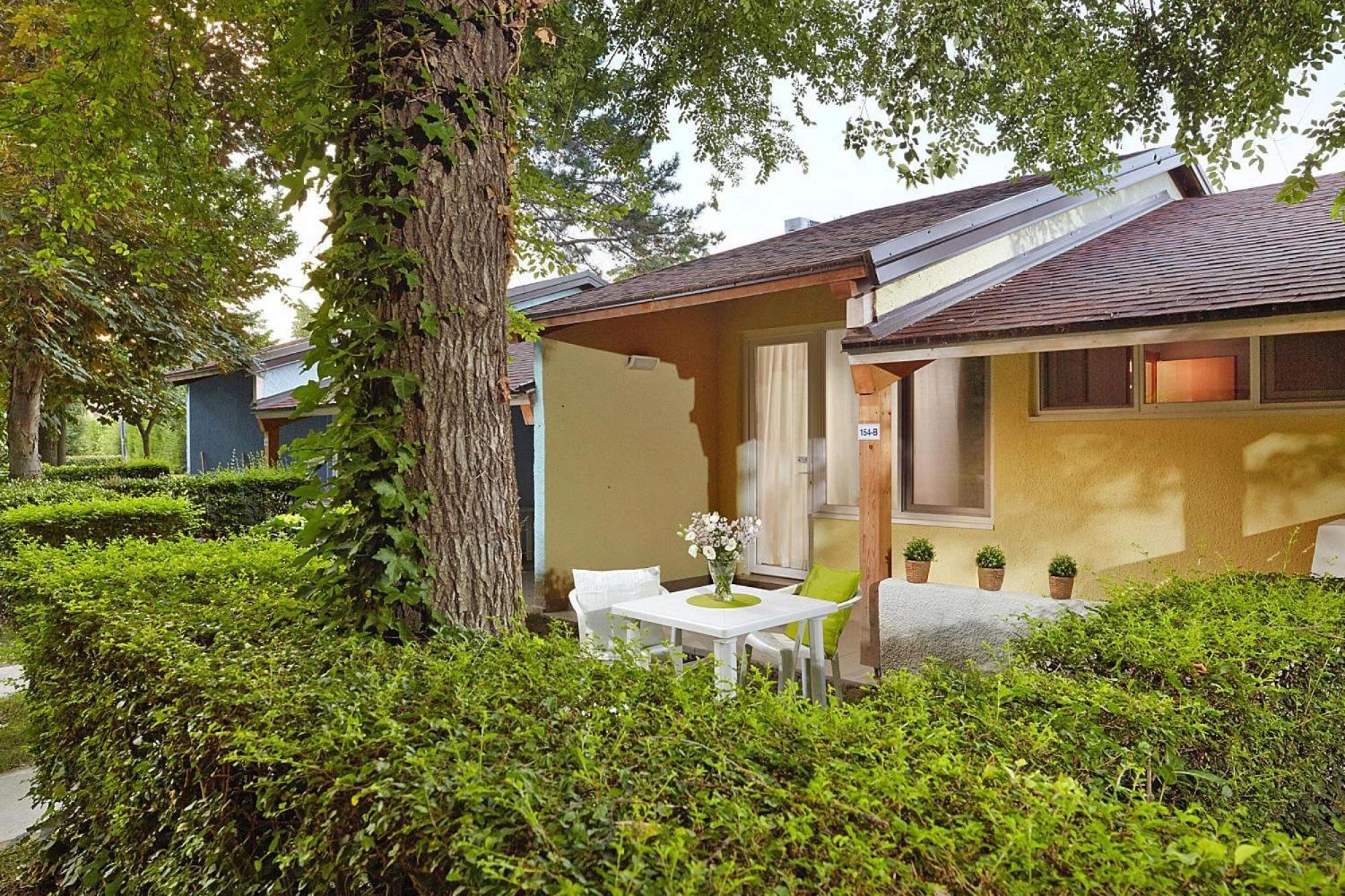 Willa Bungalow In Caorle With Garden Furniture Duna Verde Zewnętrze zdjęcie